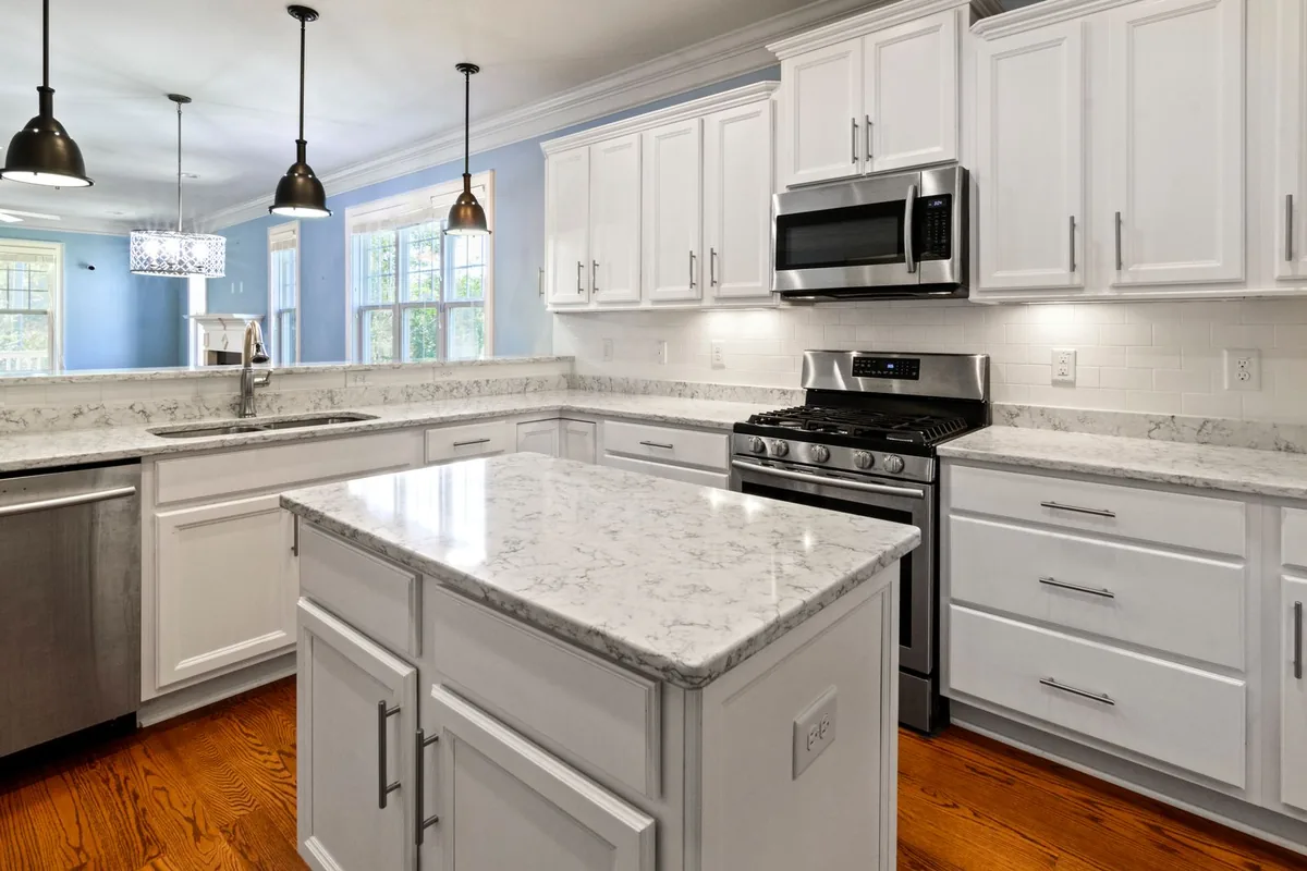 Filth & Squalor Cleanup in Hingham, MA
